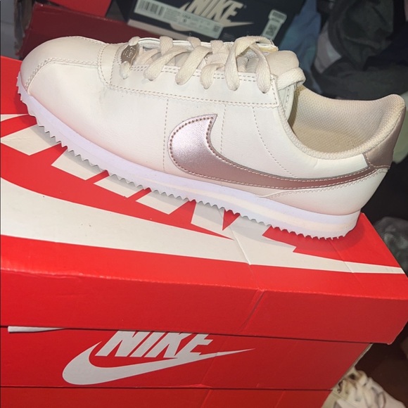 nike cortez white and rose gold